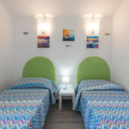 Villa Mare Chiaro *